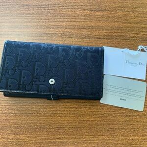 Authentic Dior purse !